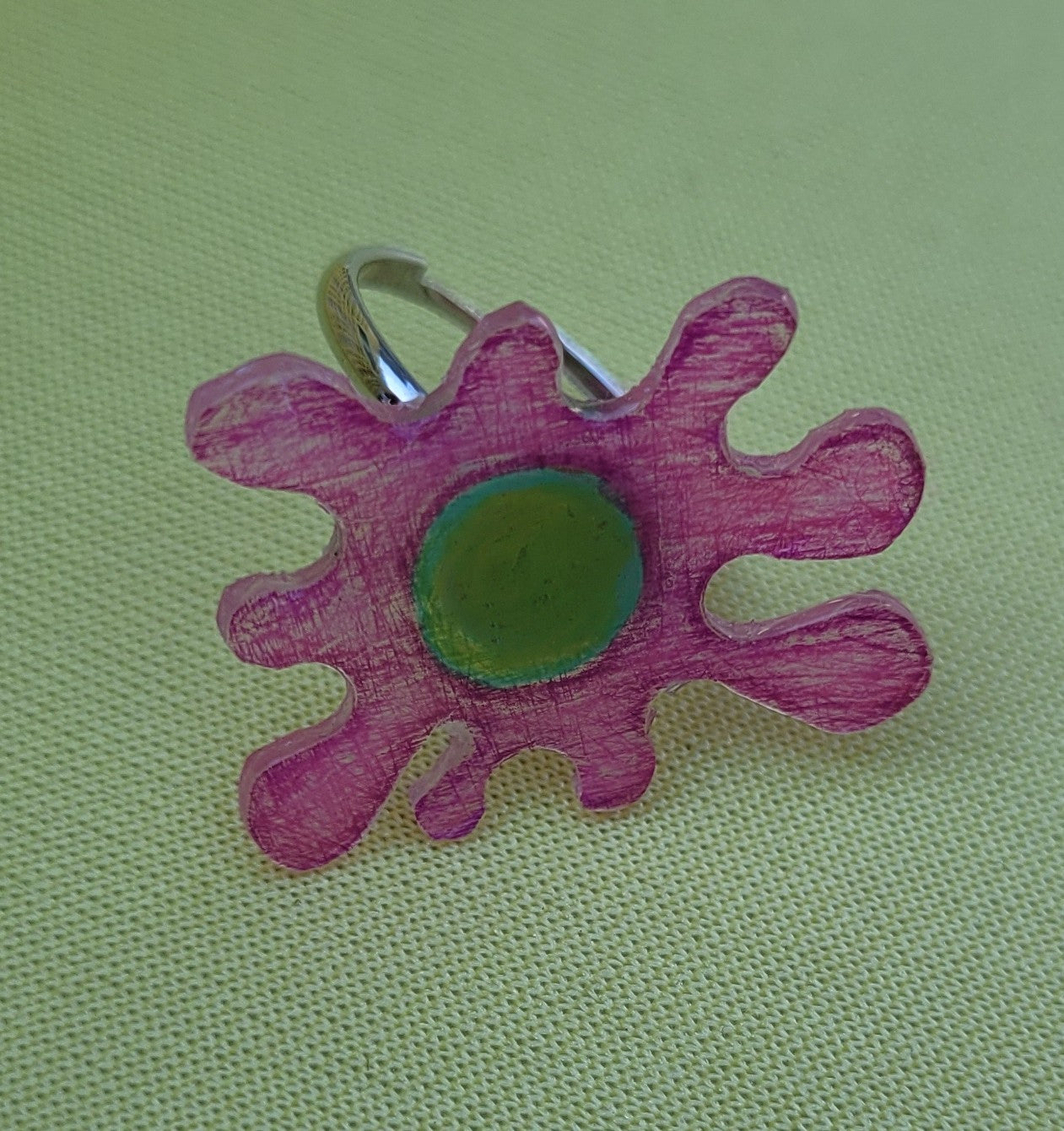 Silly ring