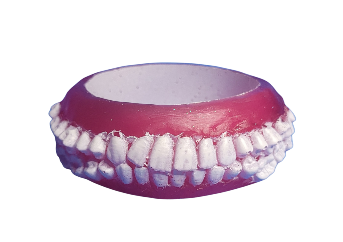 Magenta teeth bangle