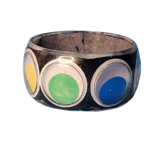Googly eye bangle