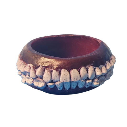 Maroon teeth bangle