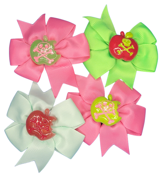 ☠️Apple hair bow clips
